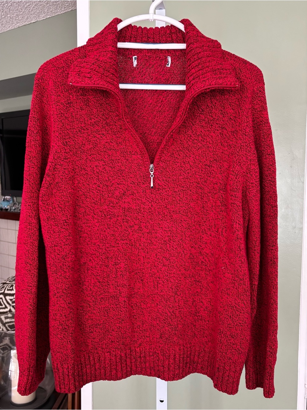 Woman’s  Red Half-Zip Knit Sweater. Maybe xl ?